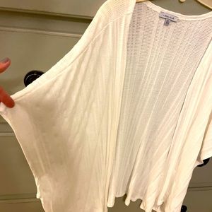 Short sleeve cardigan